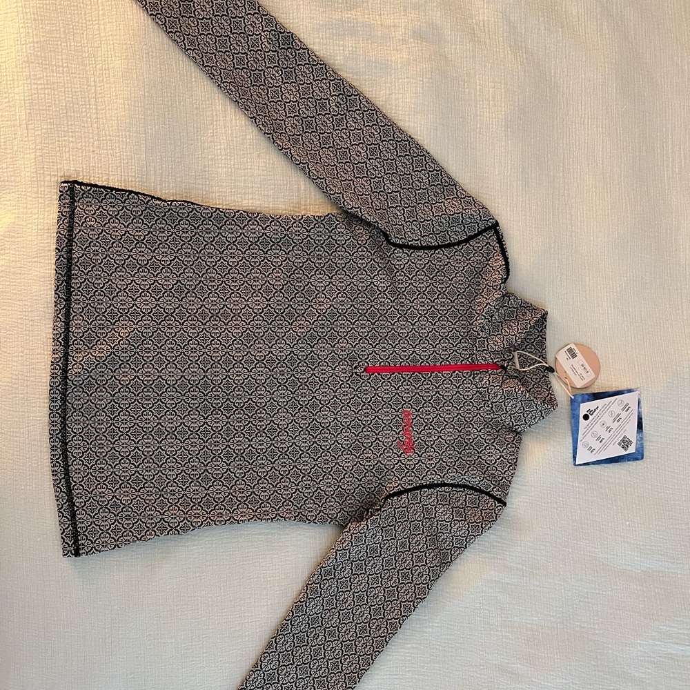 Odd Molly: “Spin to win” base layer top, size M